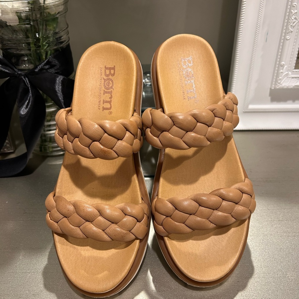 Born Women's Brown Braided Slide Sandals NWOB